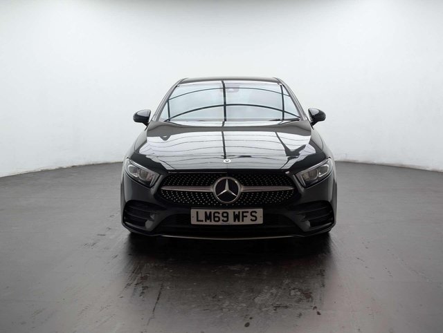 USED 2019 69 MERCEDES-BENZ A-CLASS 1.3 A 200 AMG Line Auto 5dr CLICK & COLLECT/ HOME DELIVERY