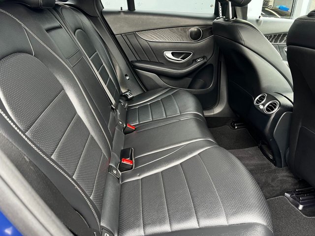 2017 Mercedes-Benz GLC - Photo 8