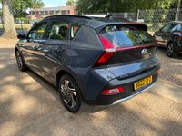 USED 2022 22 HYUNDAI BAYON 1.0 T-GDi MHEV SE Connect SUV 5dr Petrol Hybrid Manual Euro 6 (s/s) (100 ps) * DIGITAL DASH * PHONE MIRROR PLAY * PARKING CAMERA * 1 KEEPER * FULL SERVICE HISTORY * 2 KEYS *