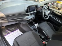 USED 2022 22 HYUNDAI BAYON 1.0 T-GDi MHEV SE Connect SUV 5dr Petrol Hybrid Manual Euro 6 (s/s) (100 ps) * DIGITAL DASH * PHONE MIRROR PLAY * PARKING CAMERA * 1 KEEPER * FULL SERVICE HISTORY * 2 KEYS *