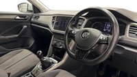 USED 2020 70 VOLKSWAGEN T-ROC 1.0 TSI SE SUV 5dr Petrol Manual Euro 6 (s/s) (110 ps) .LOW RATE FINANCE AVAILABLE.