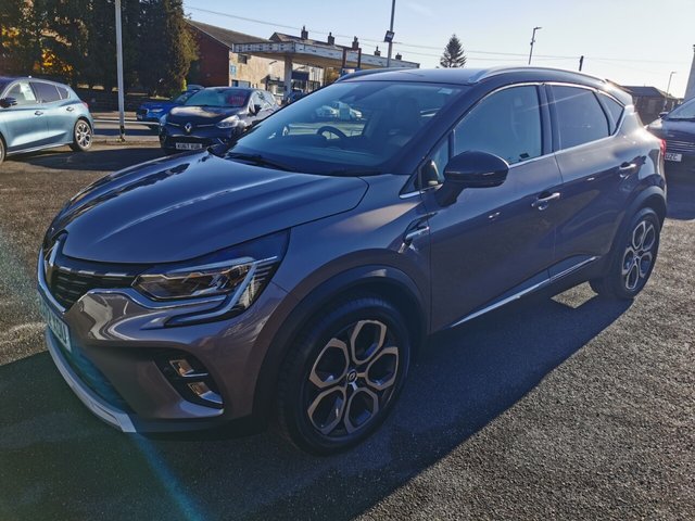 2022 RENAULT CAPTUR - Photo 3