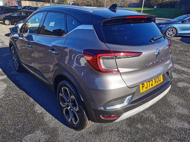 2022 RENAULT CAPTUR - Photo 4