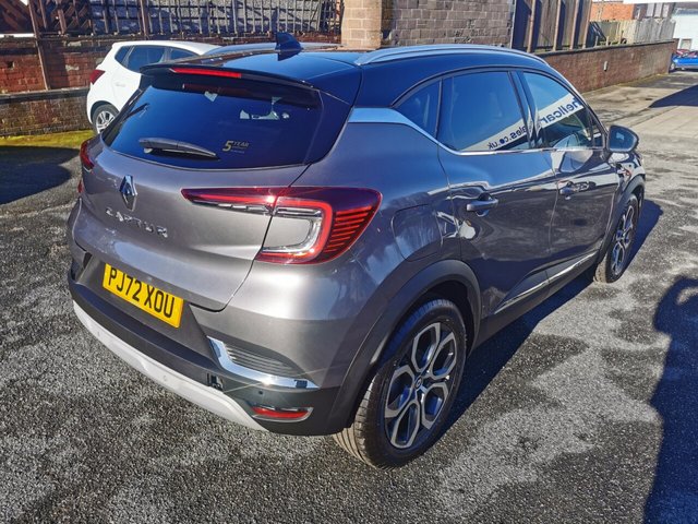 2022 RENAULT CAPTUR - Photo 6