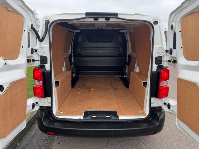 2020 VAUXHALL VIVARO - Photo 7