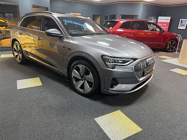 2018 VOLVO XC60 - Photo 3