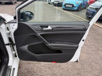 USED 2016 06 VOLKSWAGEN GOLF 2.0 TSI BlueMotion Tech R Estate 5dr Petrol DSG 4MOTION Euro 6 (s/s) (300 ps) 