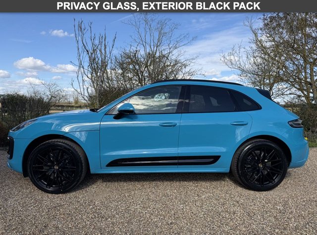 2022 PORSCHE MACAN GTS - Photo 3