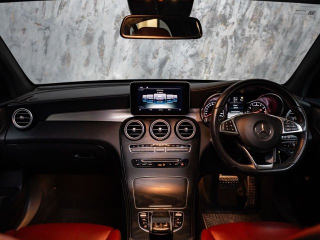 2018 Mercedes-Benz Glc 3L Amg 5dr - Photo 12