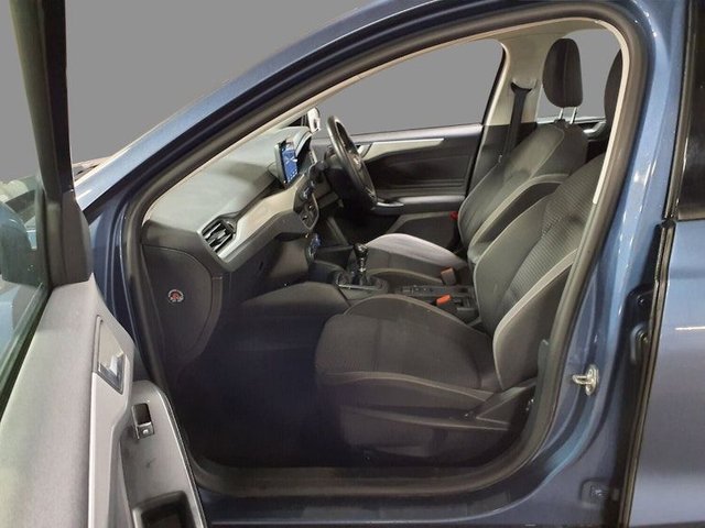 2019 FORD FOCUS - Photo 3