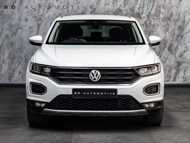 2018 Volkswagen T-Roc 2L Sel 5dr - Photo 2