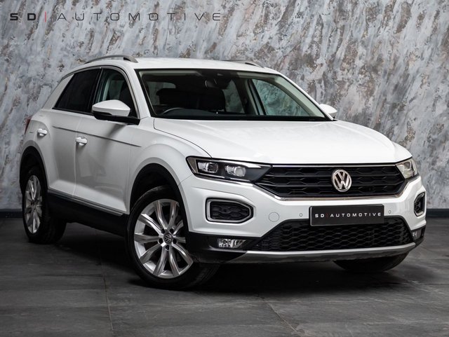 2018 Volkswagen T-Roc 2L Sel 5dr