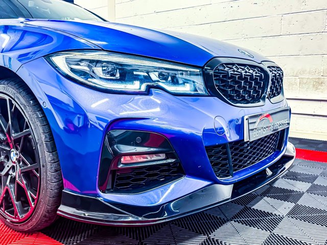 2021 BMW 3 SERIES - Photo 9