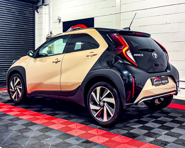 2023 TOYOTA AYGO X - Photo 10