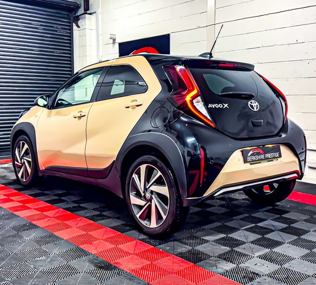 2023 TOYOTA AYGO X - Photo 11