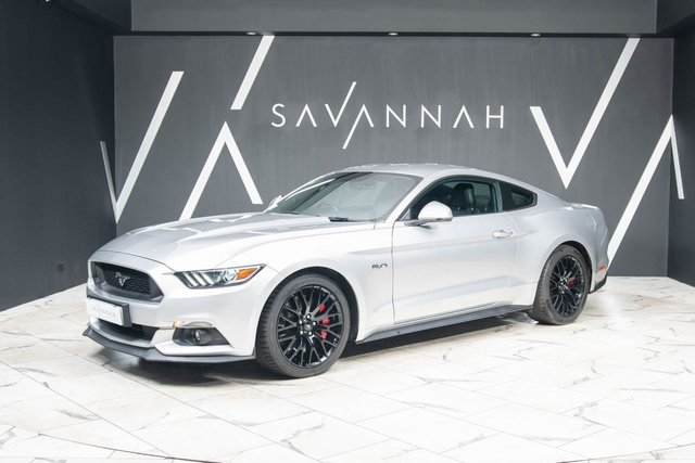 2019 FORD MUSTANG - Photo 4