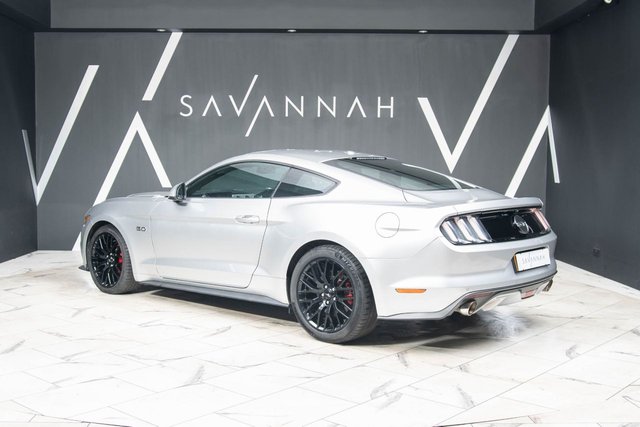 2019 FORD MUSTANG - Photo 10