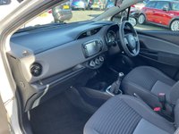 USED 2018 68 TOYOTA YARIS 1.5 VVT-i Icon Tech Hatchback 5dr Petrol Manual Euro 6 (111 ps) 