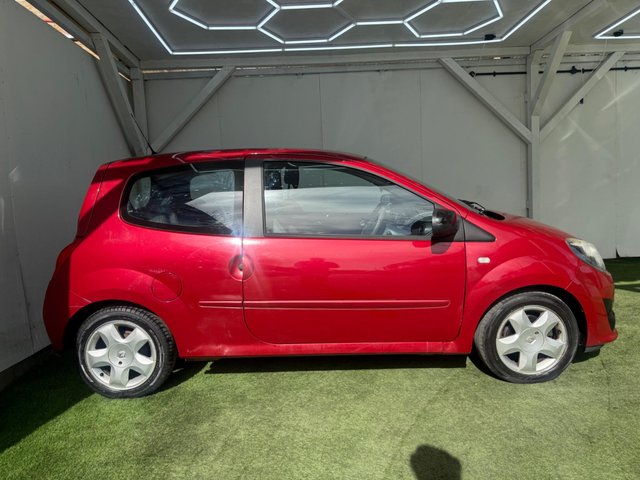 View our RENAULT TWINGO