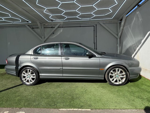 View our JAGUAR X-TYPE