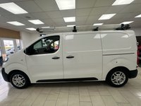 USED 2021 21 VAUXHALL VIVARO 1.5 Turbo D 2700 Dynamic Panel Van 6dr Diesel Manual L1 H1 Euro 6 (s/s) (100 ps) 