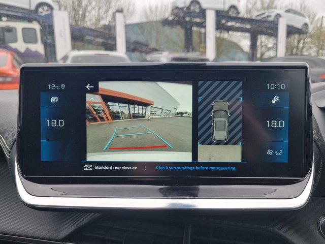 2021 PEUGEOT 2008 - Photo 3