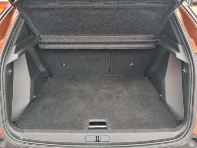 2021 PEUGEOT 2008 - Photo 5