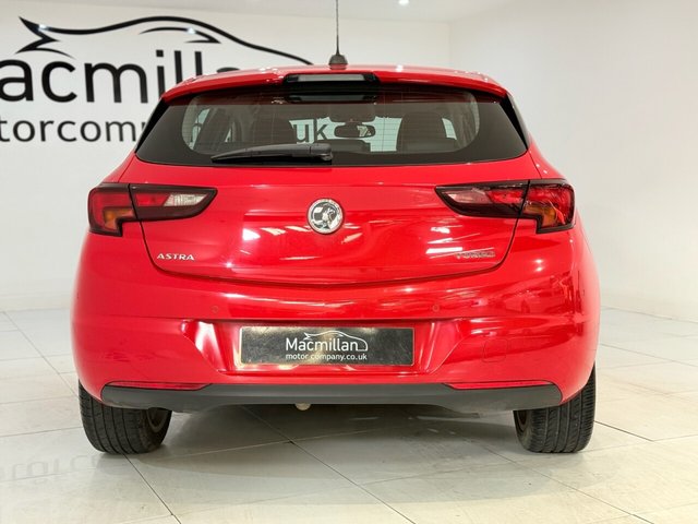 2016 VAUXHALL ASTRA - Photo 12