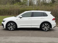 USED 2018 18 VOLKSWAGEN TIGUAN 2.0 TDI R-Line SUV 5dr Diesel DSG Euro 6 (s/s) (150 ps) PANORAMIC ROOF, HEATED SEATS