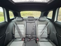 USED 2018 18 VOLKSWAGEN TIGUAN 2.0 TDI R-Line SUV 5dr Diesel DSG Euro 6 (s/s) (150 ps) PANORAMIC ROOF, HEATED SEATS