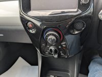USED 2014 64 TOYOTA AYGO 1.0 VVT-i x-pression Hatchback 3dr Petrol Manual Euro 5 Euro 5 (68 ps) LOW ROAD TAX