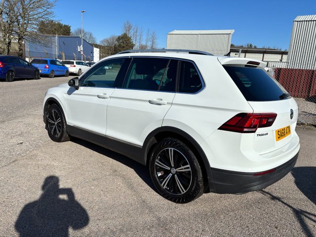 2018 VOLKSWAGEN TIGUAN - Photo 9