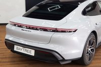 USED 2023 23 PORSCHE TAYCAN Performance Plus 93.4kWh 4S Saloon  