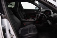 USED 2023 23 PORSCHE TAYCAN Performance Plus 93.4kWh 4S Saloon  