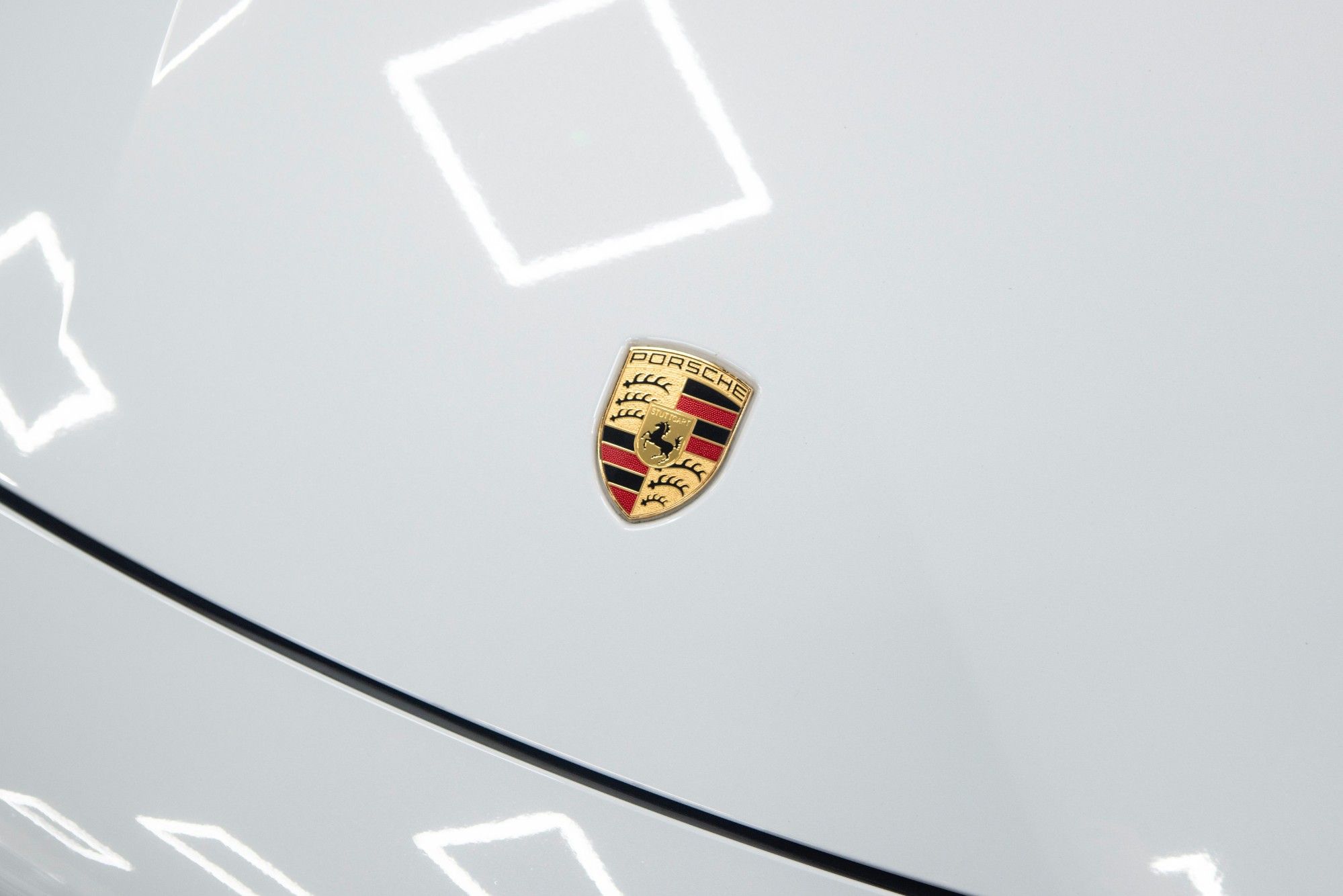 USED 2023 23 PORSCHE TAYCAN Performance Plus 93.4kWh 4S Saloon  