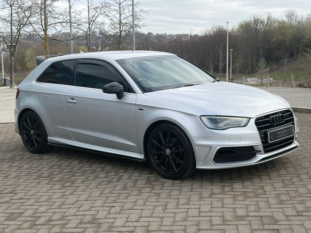 AUDI A3 2.0 TDI S line Hatchback 3dr Diesel Manual Euro 5 (s/s) (150 ps) - Photo 3