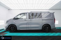 USED 2026 VOLKSWAGEN TRANSPORTER 2.0 T32 SWB HALO X 4MOTION FACTORY KOMBI AUTO - STONE GREY TAILGATE - 1 + 1 CAPTAINS SEATS - COMMERCE PRO SPEC
