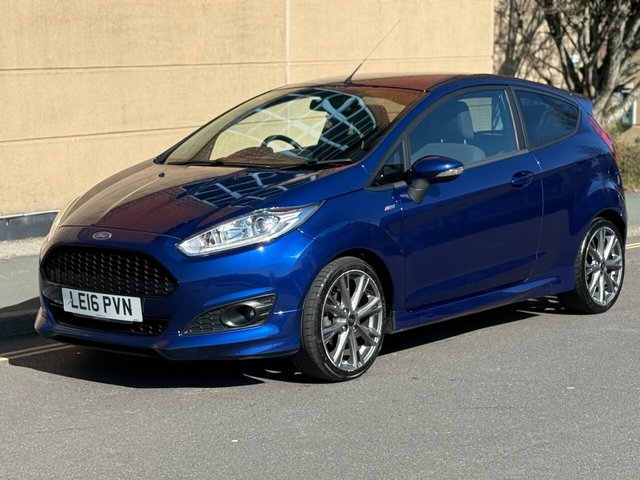 2016 FORD FIESTA - Photo 2