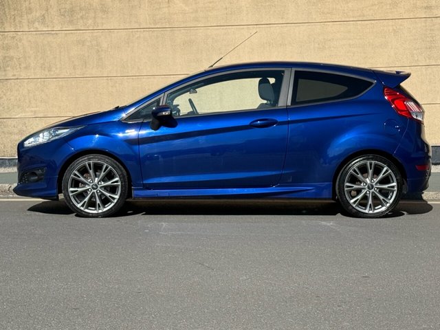 2016 FORD FIESTA - Photo 3