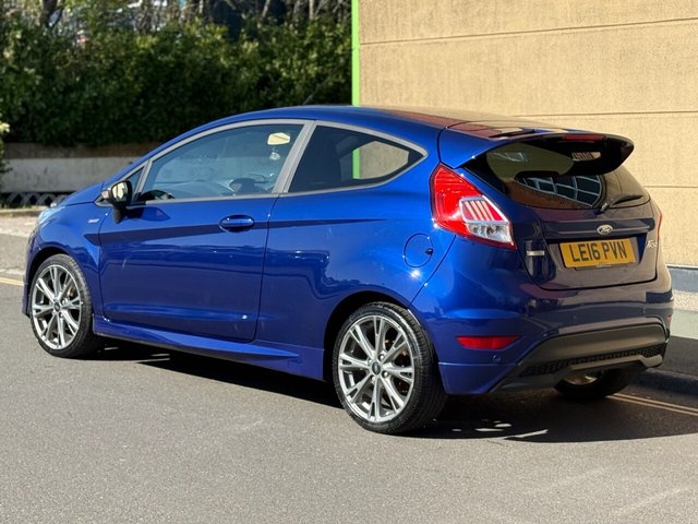 2016 FORD FIESTA - Photo 7