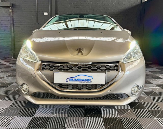 2013 PEUGEOT 208 - Photo 6