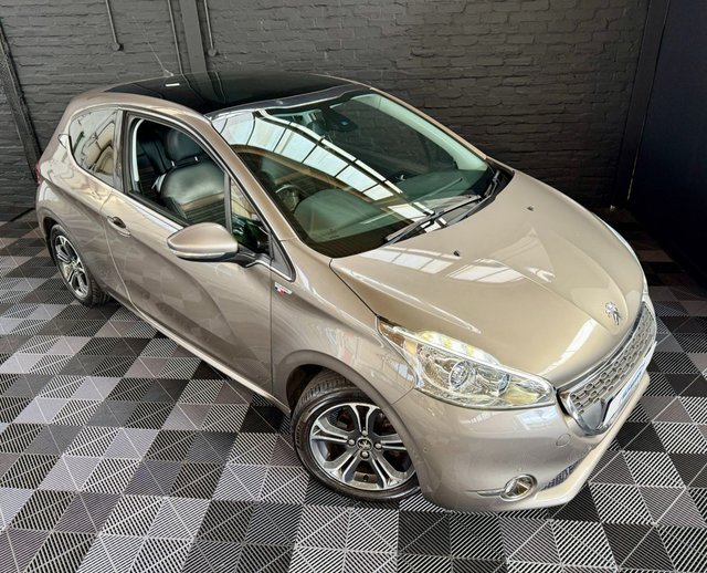 2013 PEUGEOT 208 - Photo 9