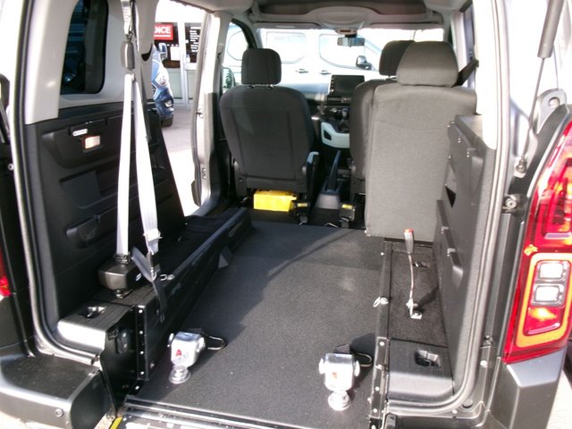 2020 CITROEN BERLINGO - Photo 6