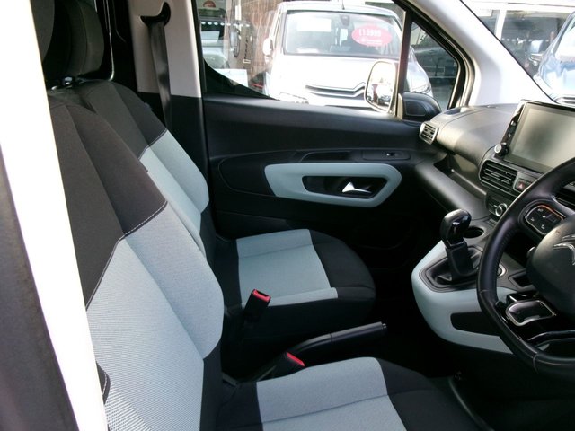 2020 CITROEN BERLINGO - Photo 9