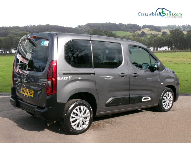 2020 CITROEN BERLINGO - Photo 4