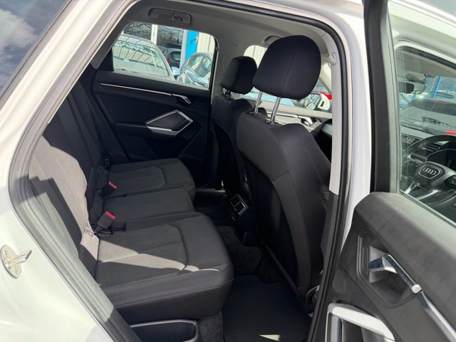 2019 AUDI Q3 - Photo 9