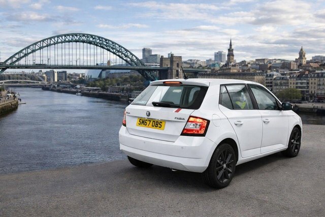 2018 SKODA FABIA - Photo 2