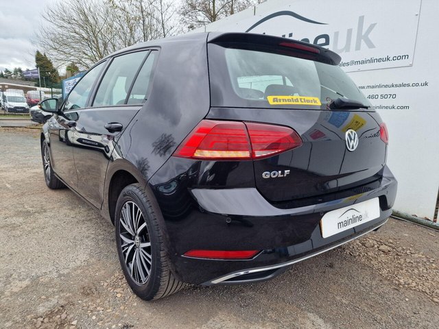 2018 VOLKSWAGEN GOLF - Photo 4