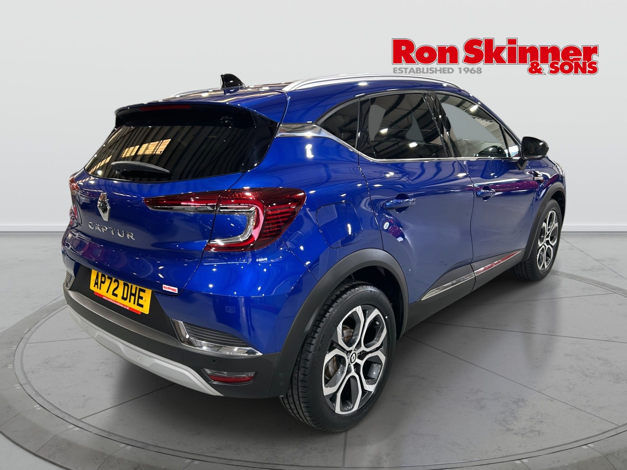 USED 2022 72 RENAULT CAPTUR 1.3 MHEV techno SUV 5dr Petrol Manual Euro 6 (s/s) (140 ps) 
