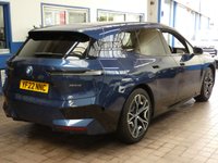 USED 2022 22 BMW IX 40 76.6kWh M Sport SUV 5dr Electric Auto xDrive (326 ps) STUNNING EXAMPLE SKYLOUNGE VISIBILITY COMFORT PACKS SAT NAV LEATHER HEATED SEATS CRUISE PARKING SENSORS BMW SERVICE WARRANTY
